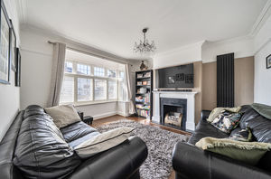 Lounge- click for photo gallery